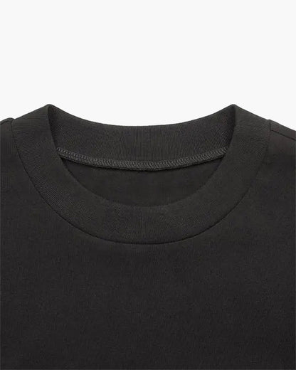 Elegantes einfarbiges T-Shirt
